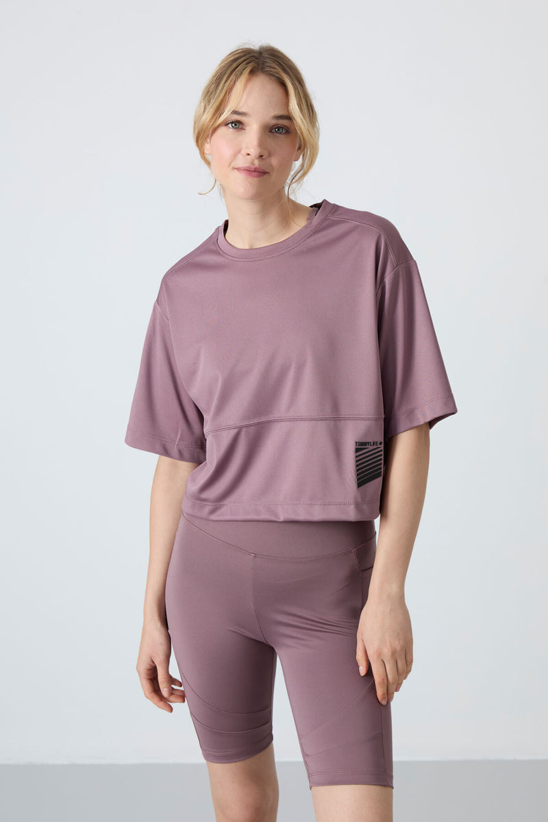 T-shirt performante pour femme en polyester respirant et flexible