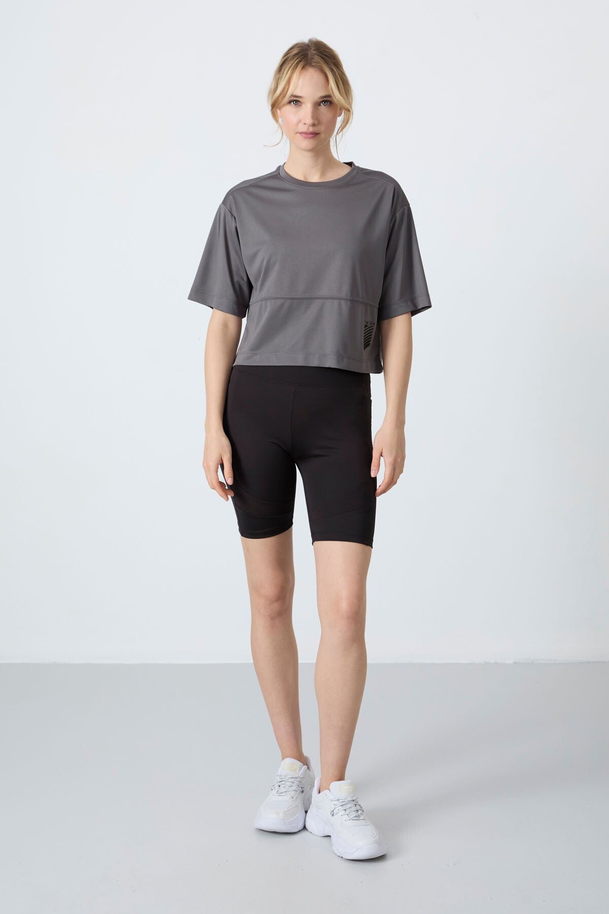 polyester nefes alan dokulu ince esnek oversize fit performans kadin t-shirt - 97284 - Justyol