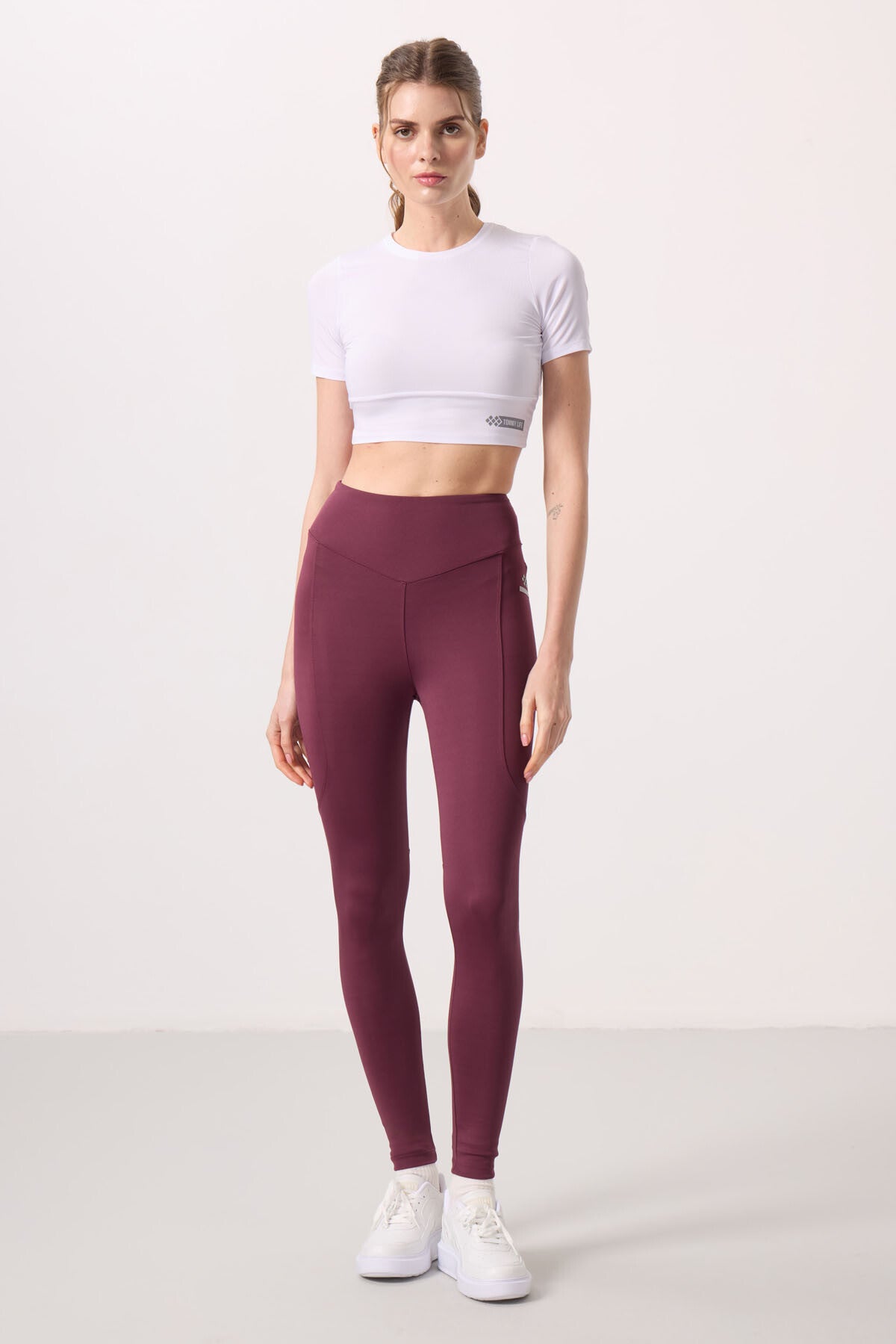 <tc>Legging femme en polyester ajustement standard avec élasticité et performance - 94666</tc>