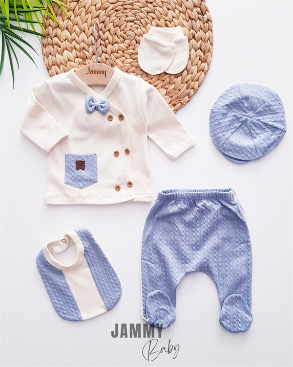 5 piece newborn set with pocket detailed cap