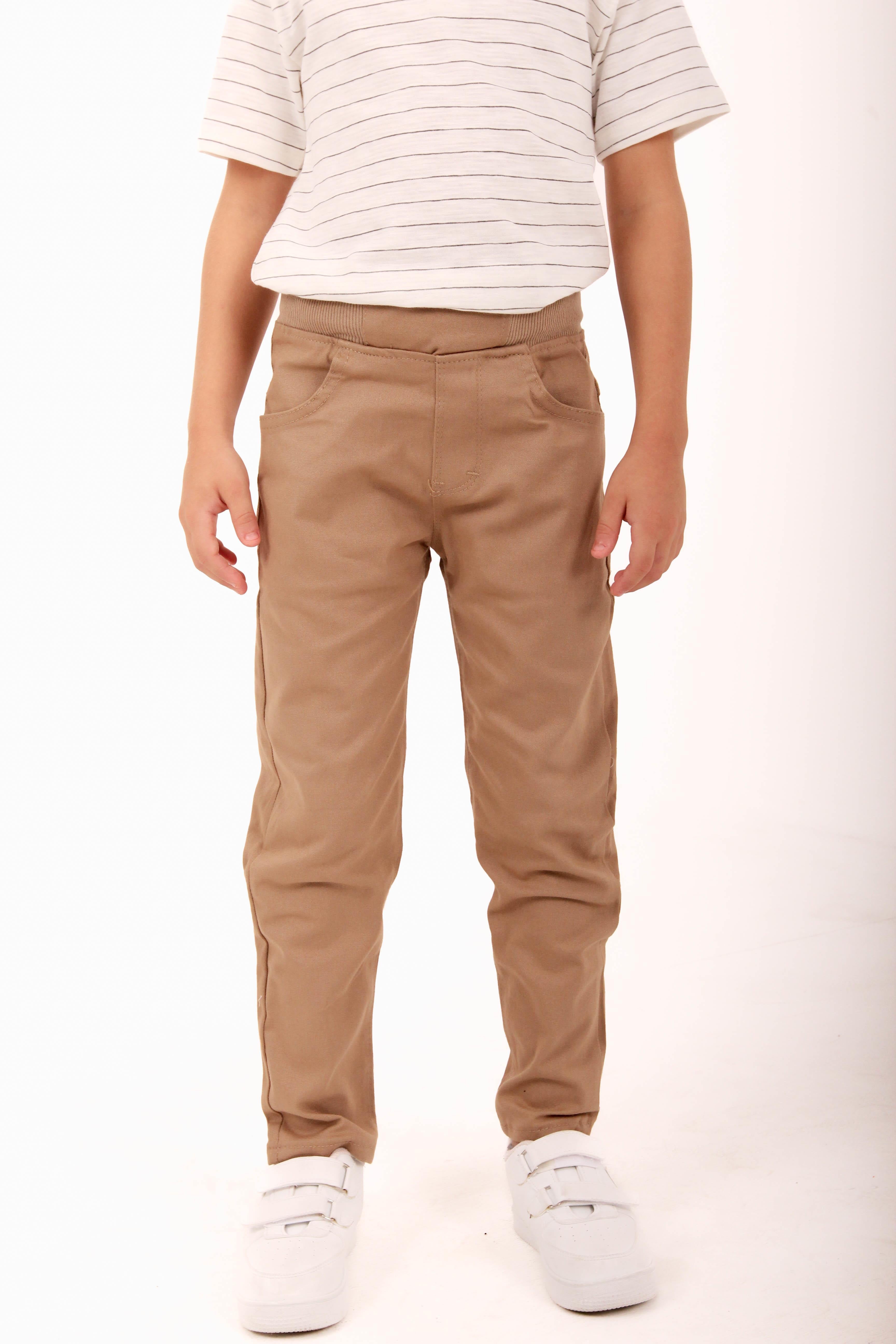 <tc>Pantalon garçon en gabardine avec poches</tc>