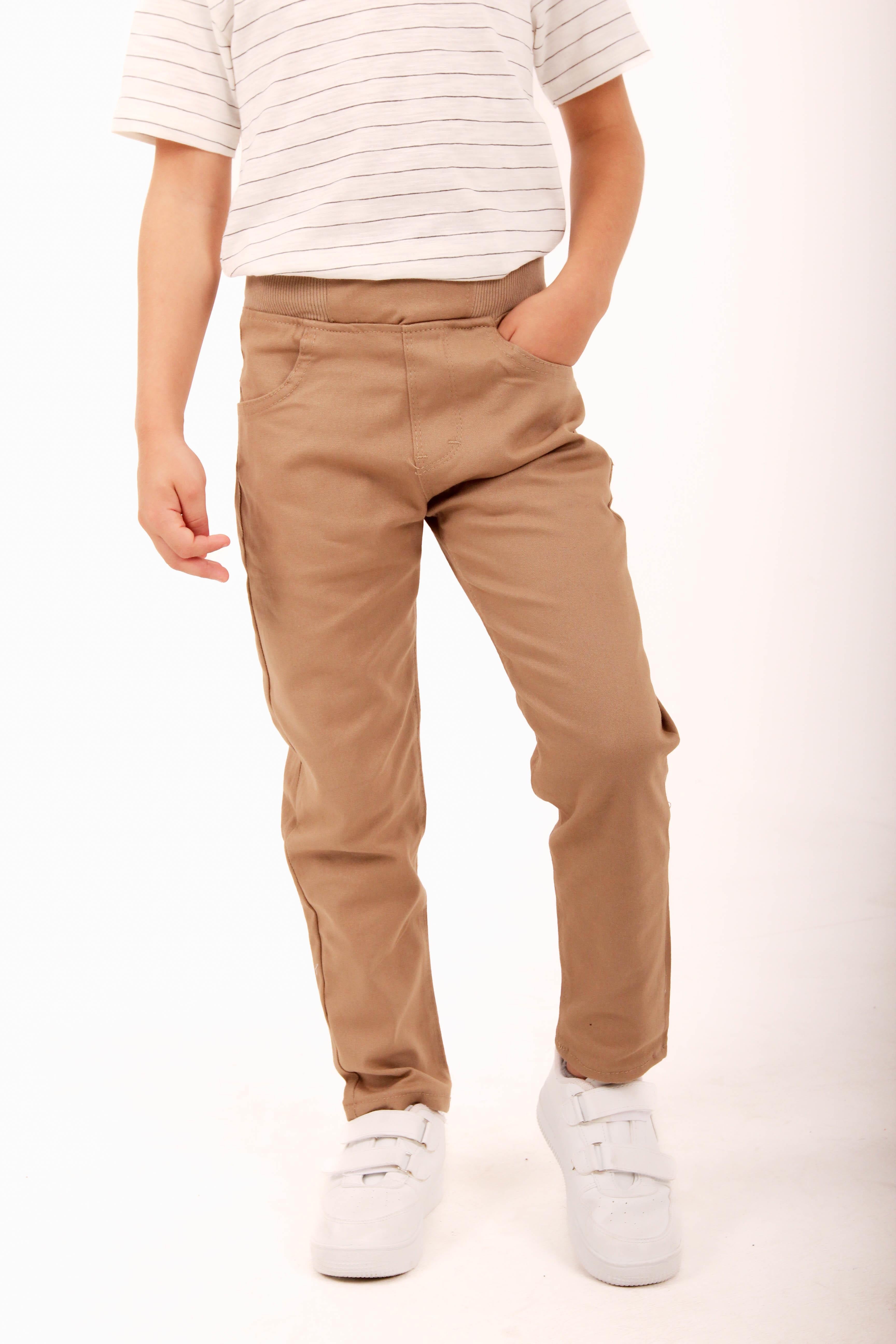 <tc>Pantalon garçon en gabardine avec poches</tc>