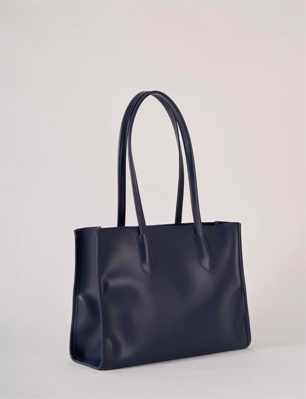 <tc>Charlot sac à main pour femme bleu marine</tc>