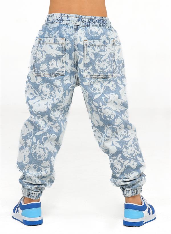 pantalon jogger fille en stone wash à motifs floraux