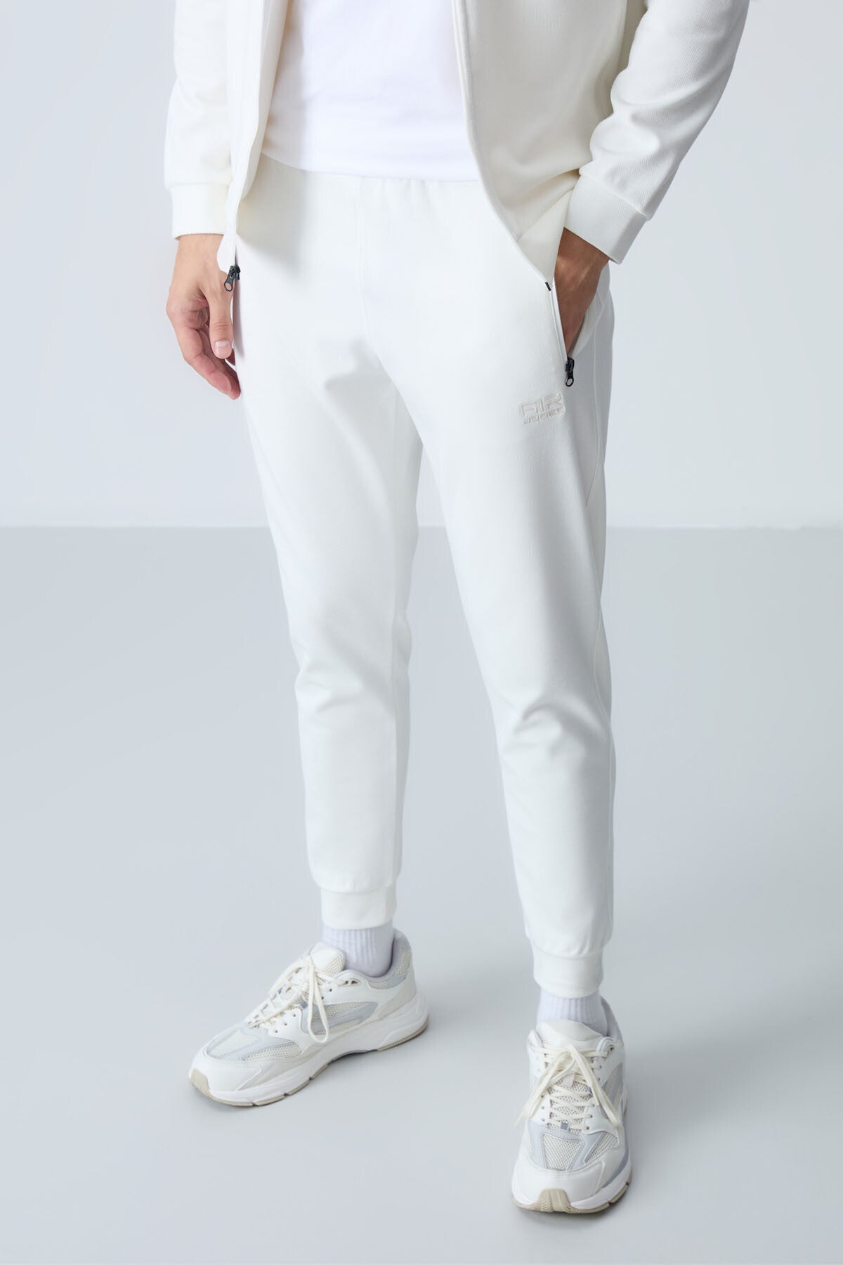 hugo gri melanj - siyah jogger erkek eşofman takim - 85198 - Justyol