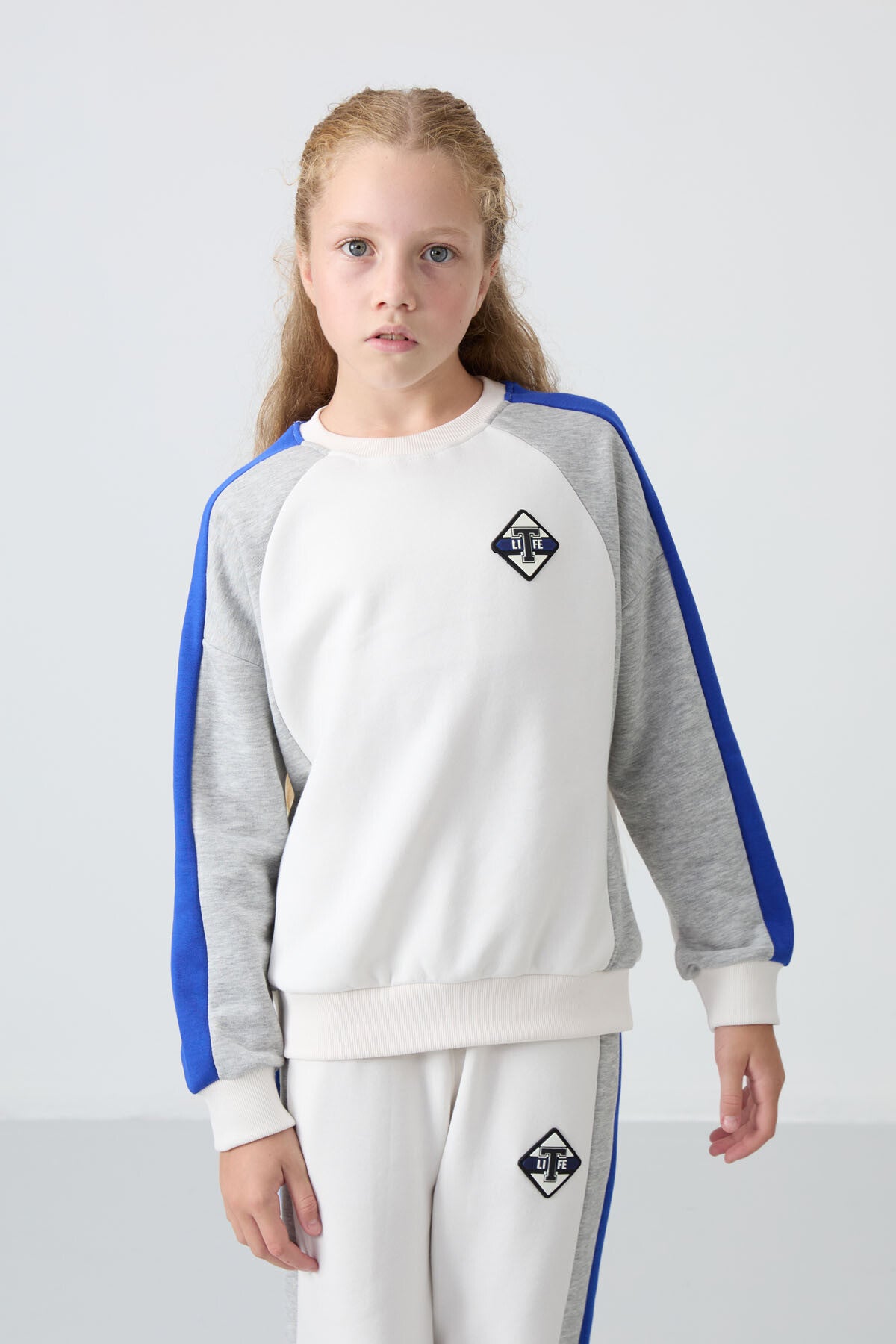 <tc>Survêtement Fille Écru en Coton à Intérieur Doux Texturé, Imprimé et Coupe Standard - 75165</tc>