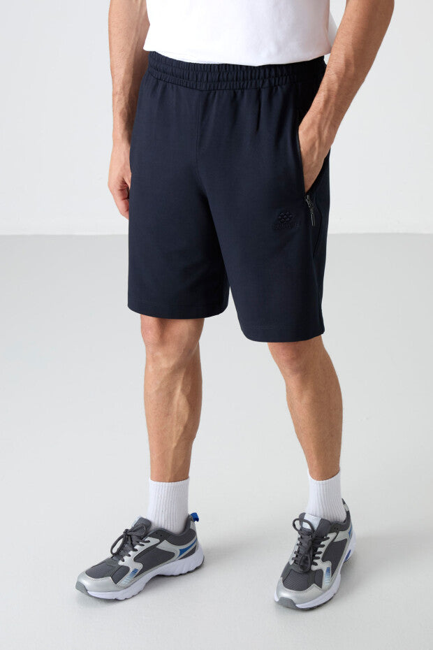 Short homme à cordon avec poche arrière zippée – coupe standard sportive - 81136