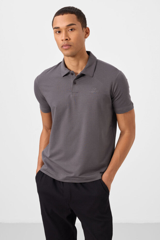 Polo homme basic à manches courtes – coupe standard et tissu extensible - 87748