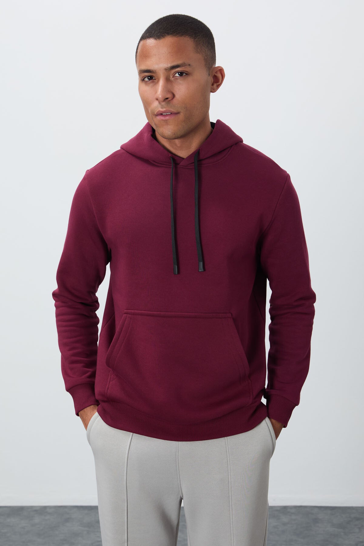 <tc>Sweatshirt pour homme en coton, épais, intérieur doux et texturé, coupe confort avec broderie - 88419</tc>