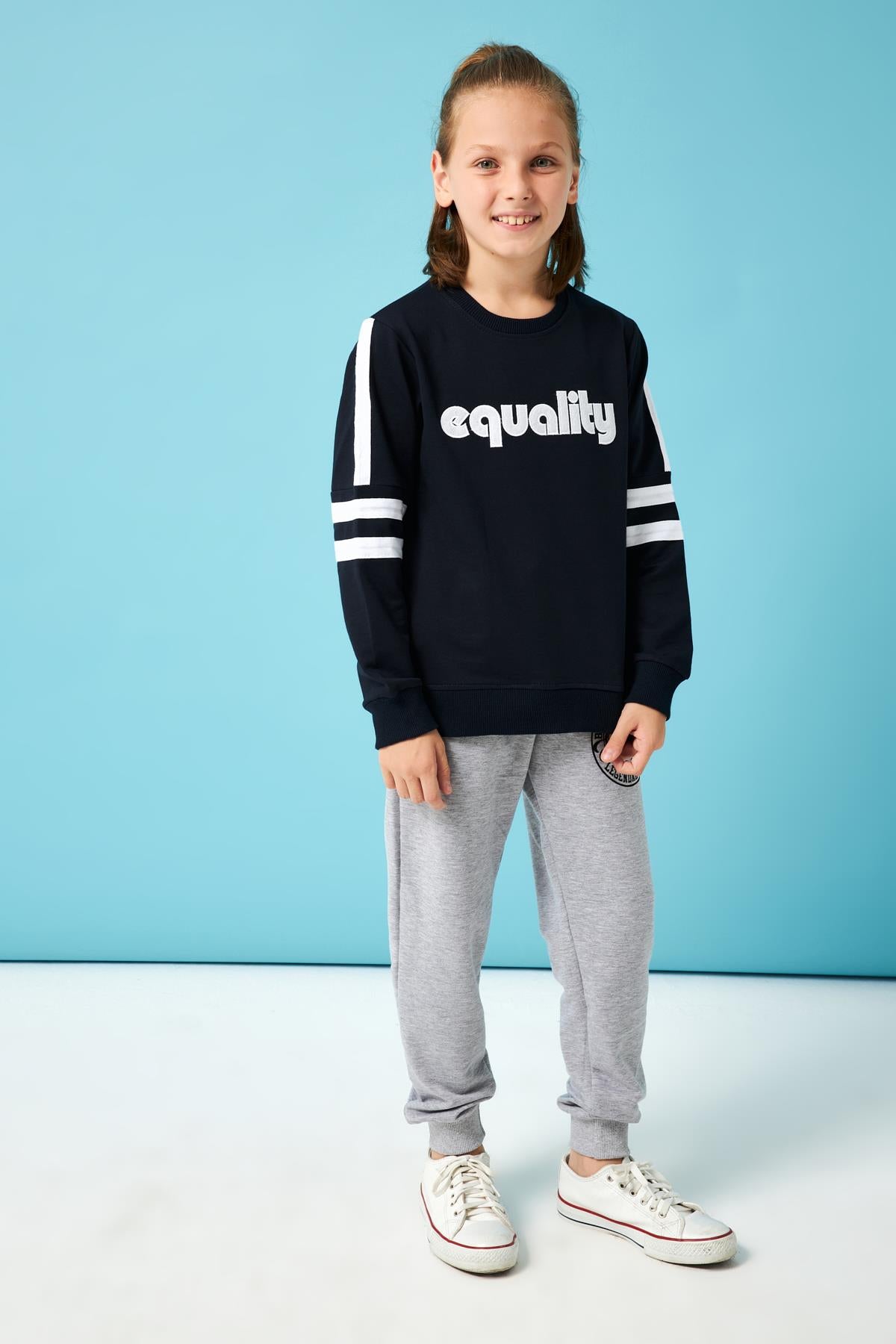 equality nakiş detayli erkek çocuk sweatshirt