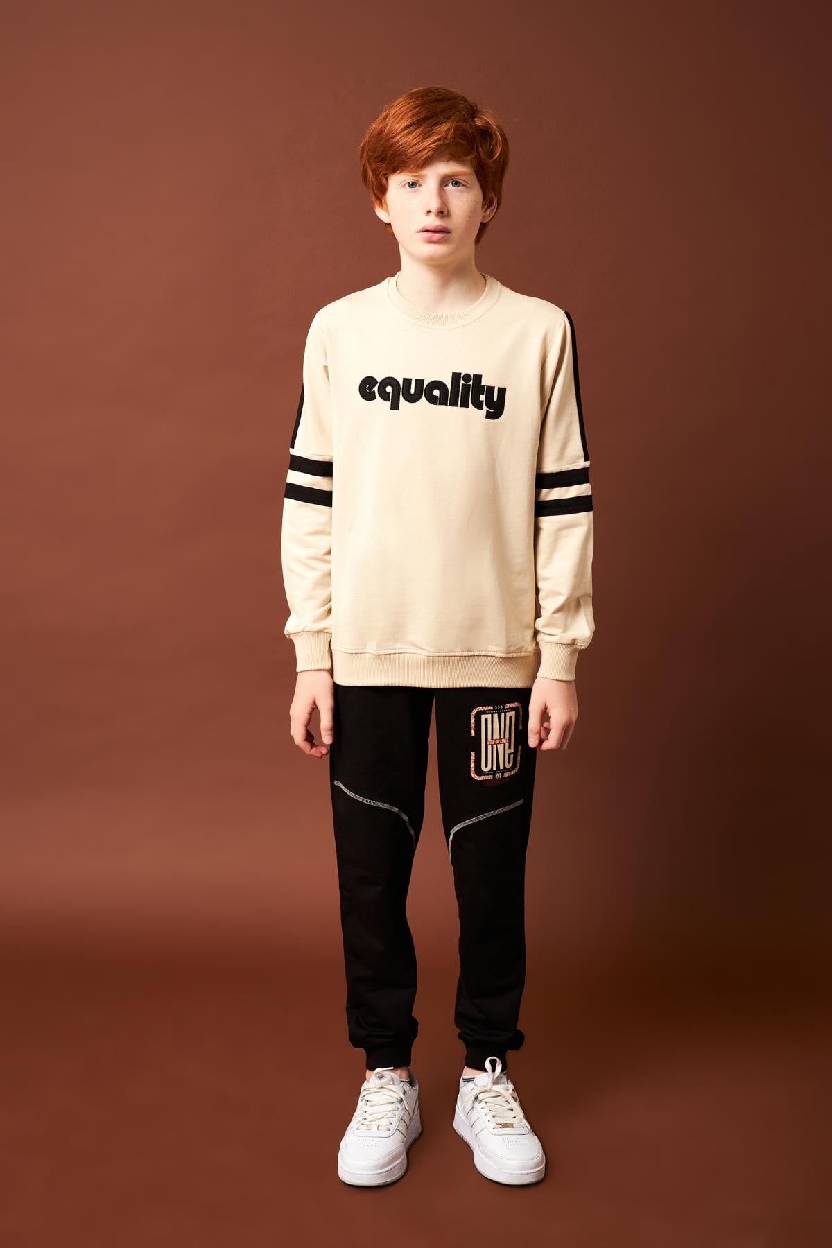 equality nakiş detayli erkek çocuk sweatshirt