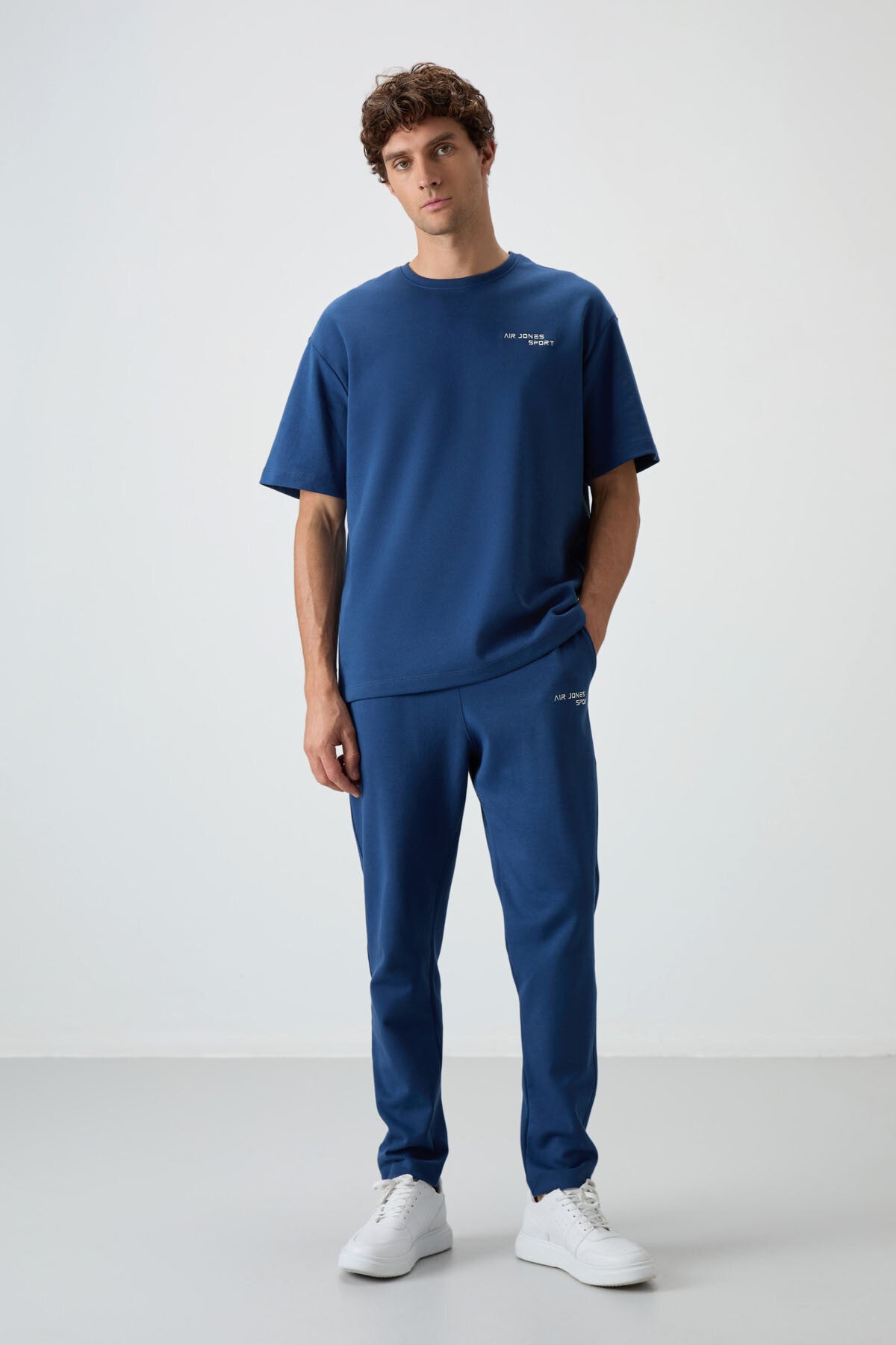 <tc>ensemble de survêtement pour homme en coton épais et doux texturé, coupe oversize avec broderie bleu marine - 85252</tc>