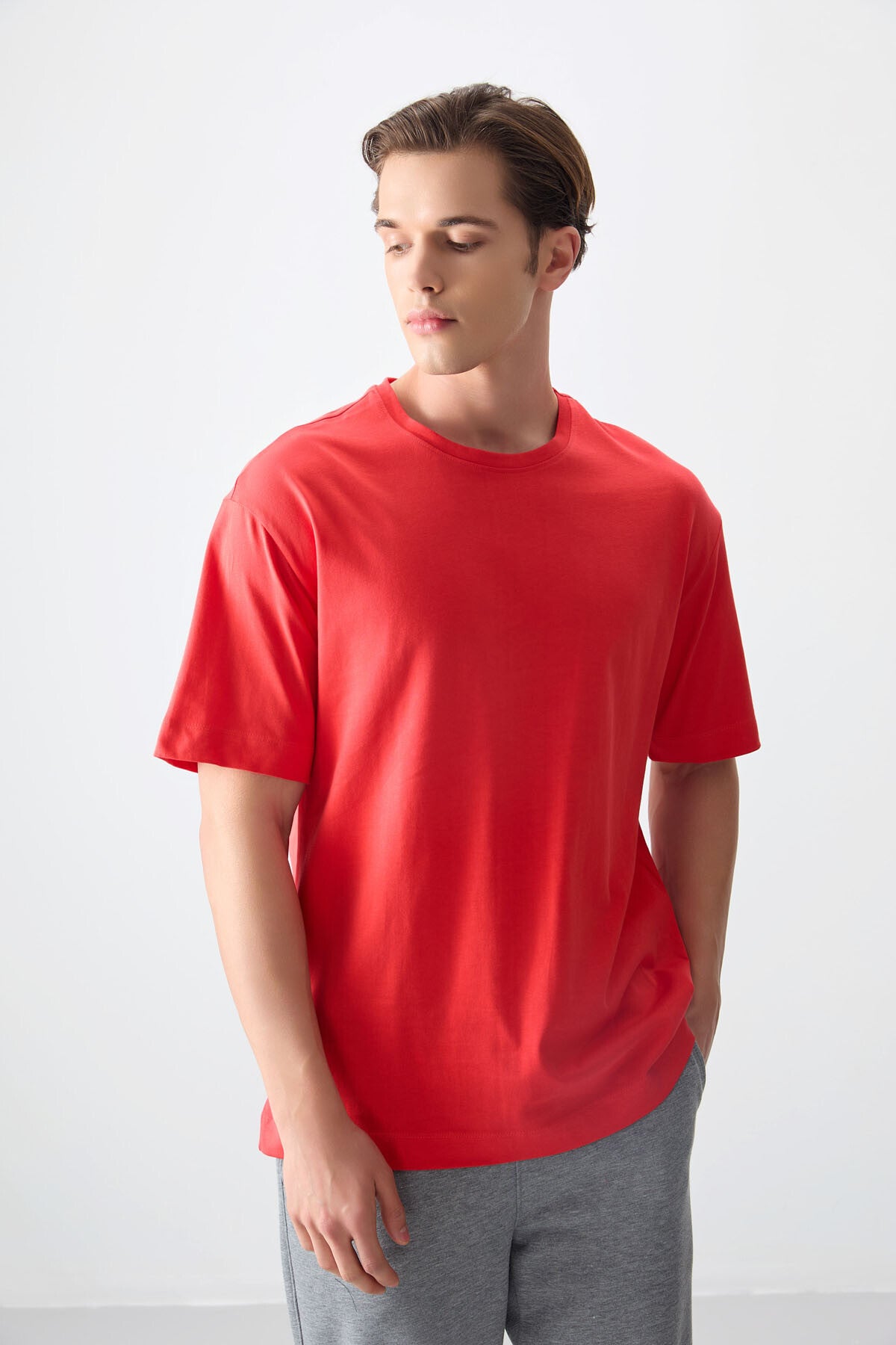 <tc>T-shirt basique pour homme, coupe oversize, en coton 100% avec tissu épais et doux - 88353</tc>