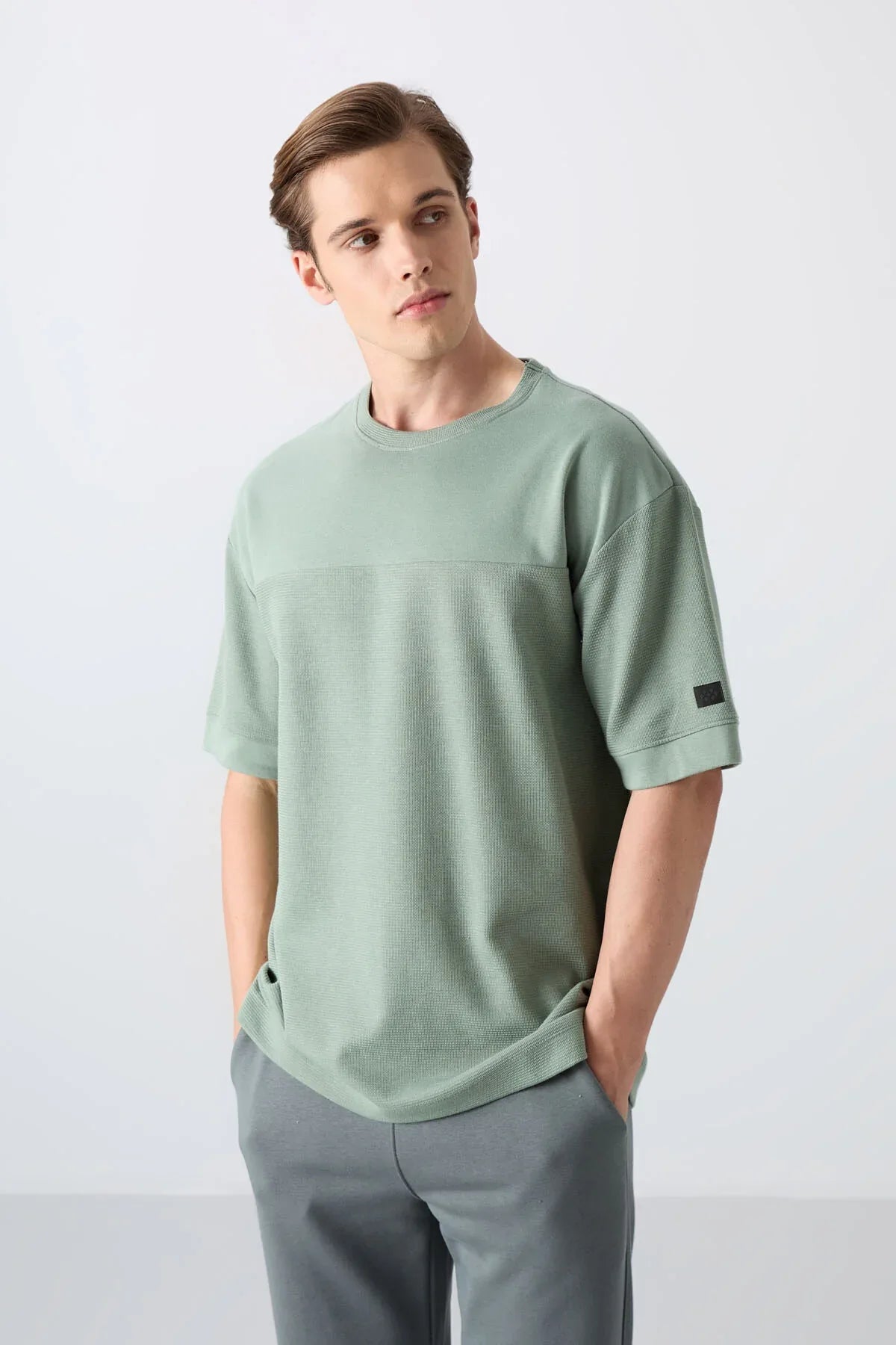 T-shirt homme oversize basic en coton épais à texture marquée - 88340 - Justyol