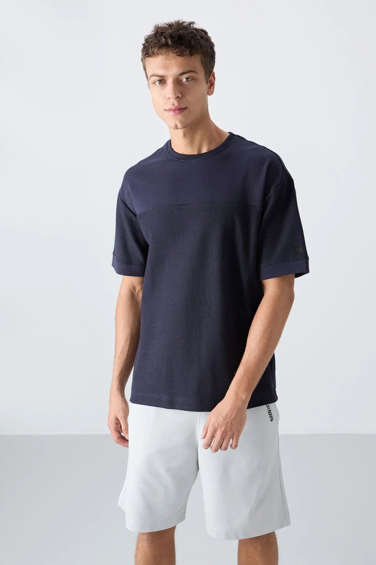 T-shirt homme oversize basic en coton épais à texture marquée - 88340 - Justyol