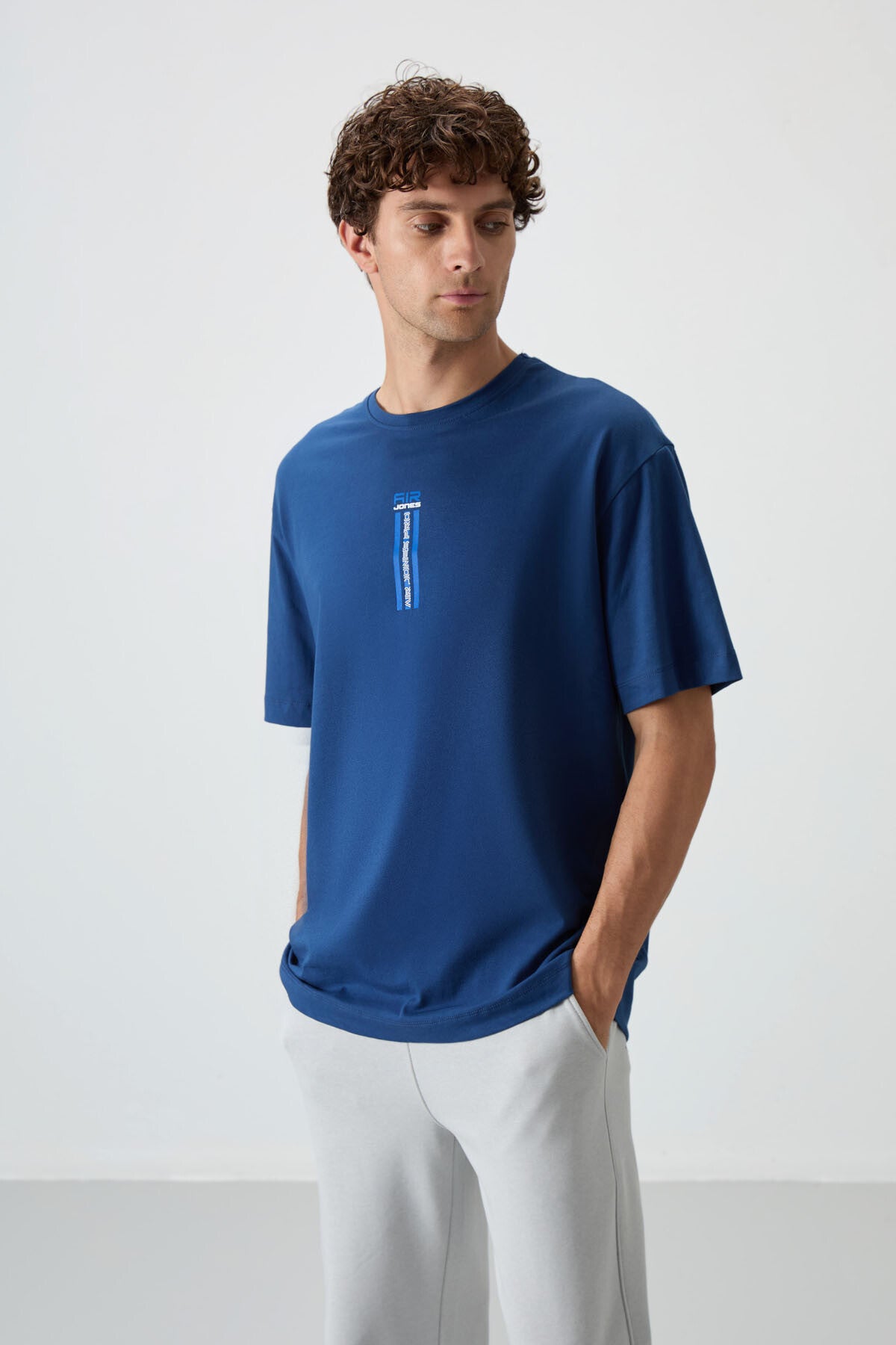 %100 pamuk kalin yumuşak dokulu oversize fit baskili erkek t-shirt - 88360 - Justyol