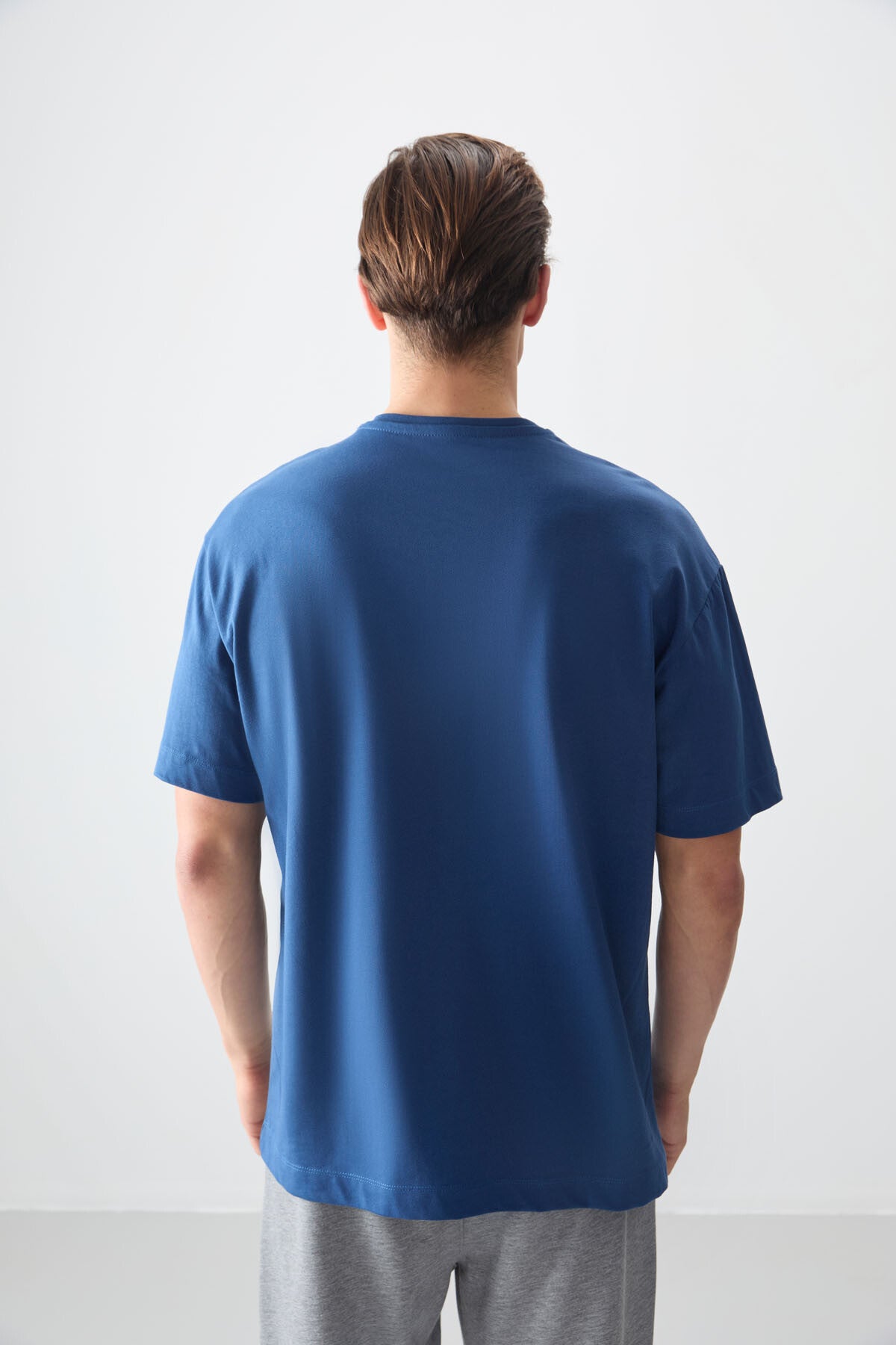 %100 pamuk kalin yumuşak dokulu oversize fit basic erkek t-shirt - 88353 - Justyol