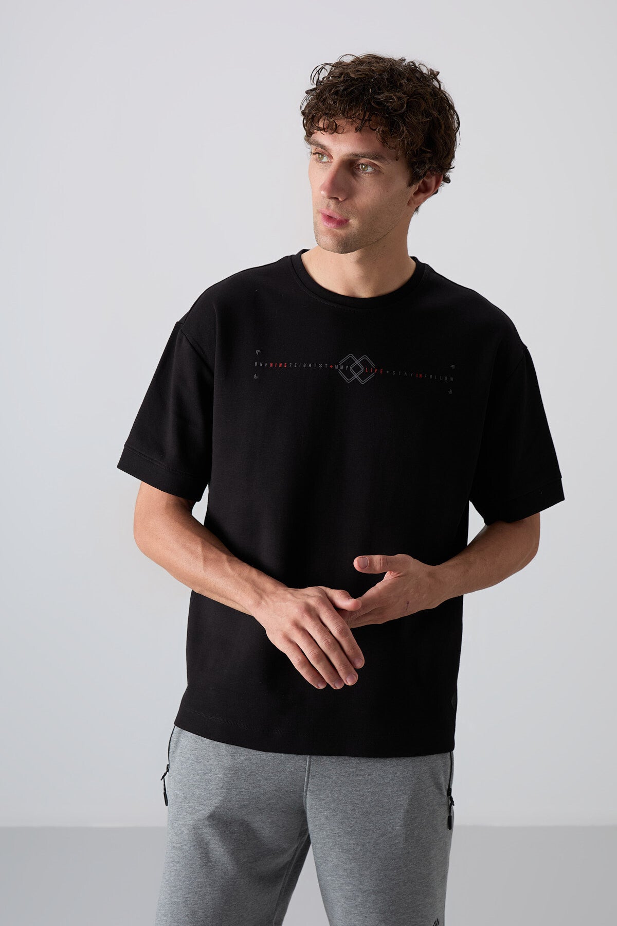 <tc>T-shirt pour homme en coton, épais et à texture douce, oversize avec impression - 88323</tc>