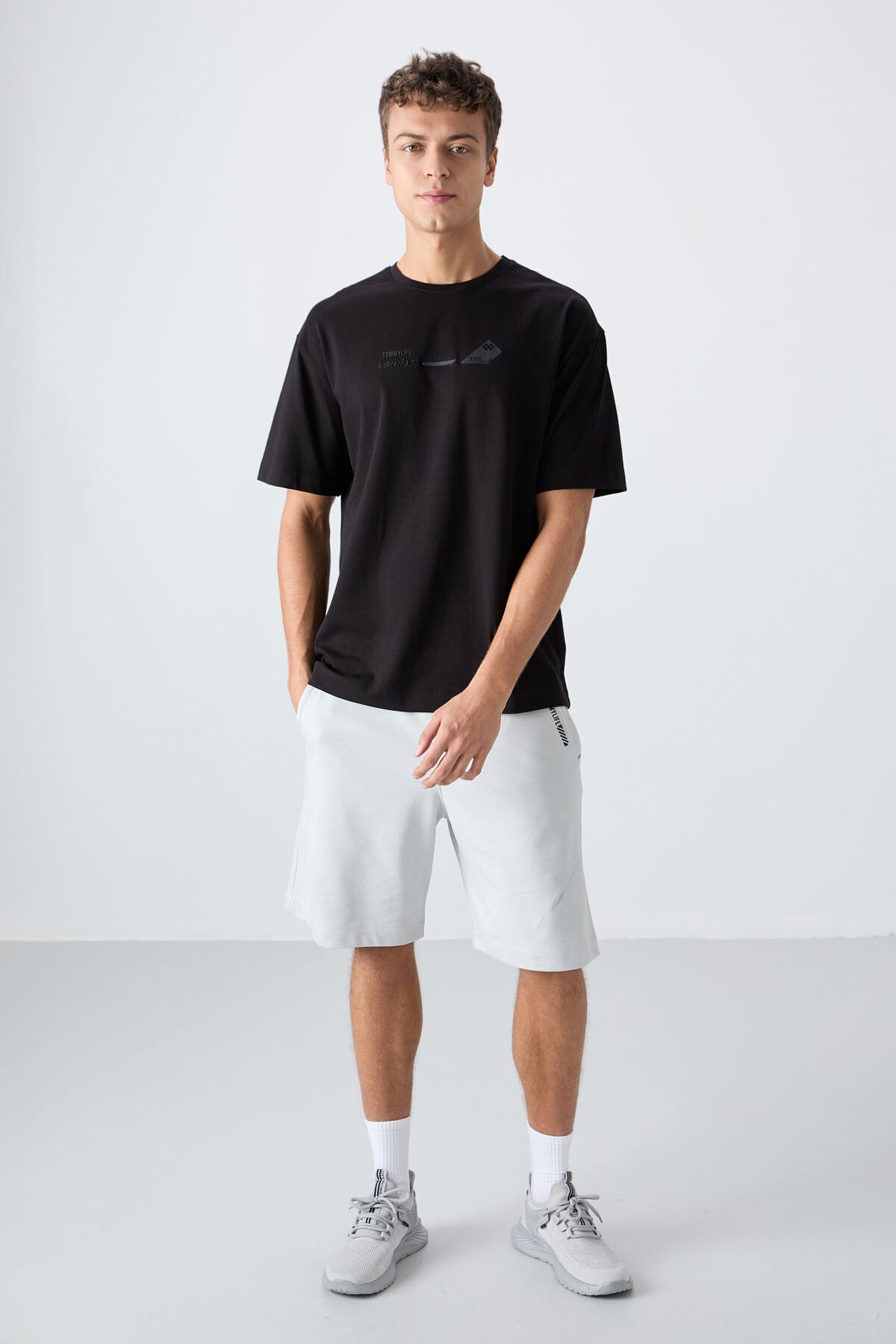 <tc>T-shirt homme en coton avec texture épaisse et douce, coupe oversize avec impression - 88330</tc>