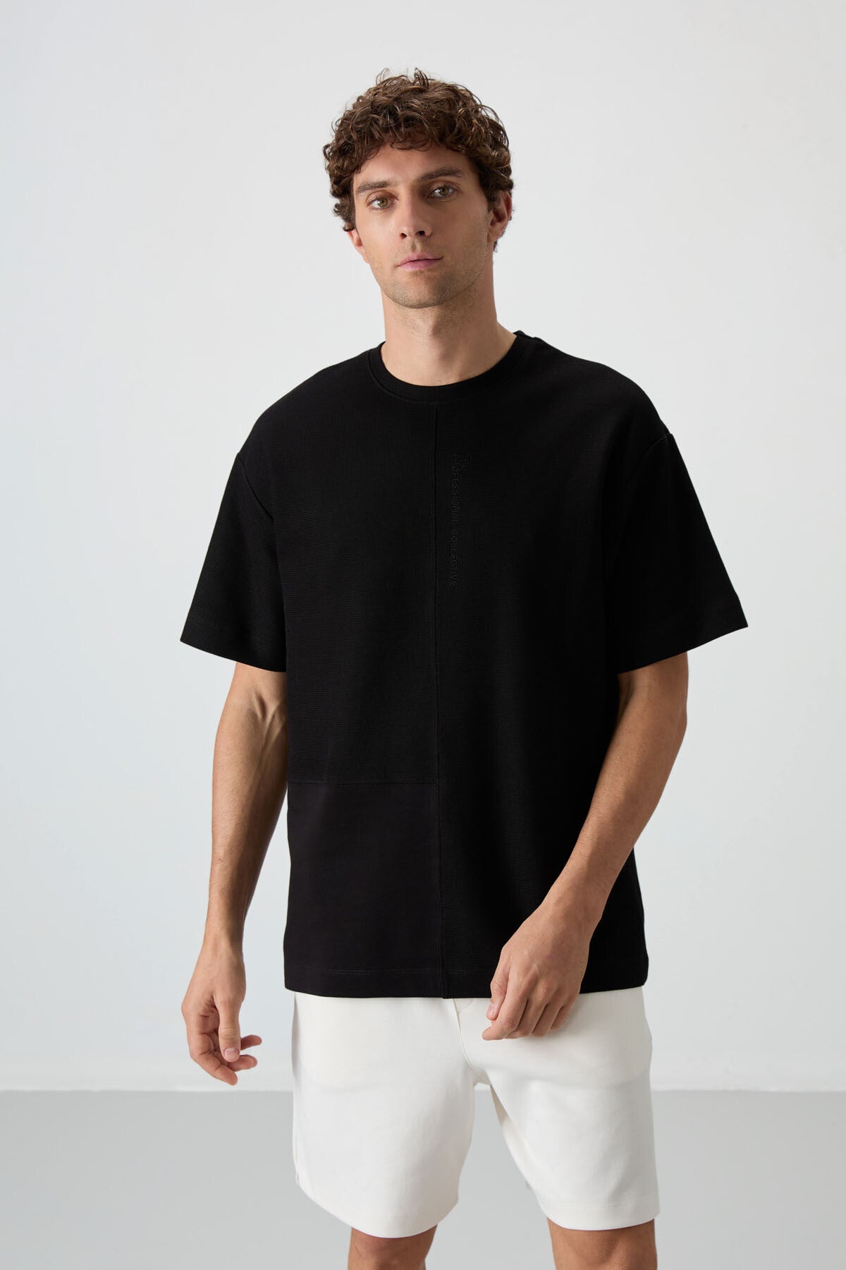 <tc>T-shirt basique homme en coton avec texture épaisse et coupe oversize - 88337</tc>