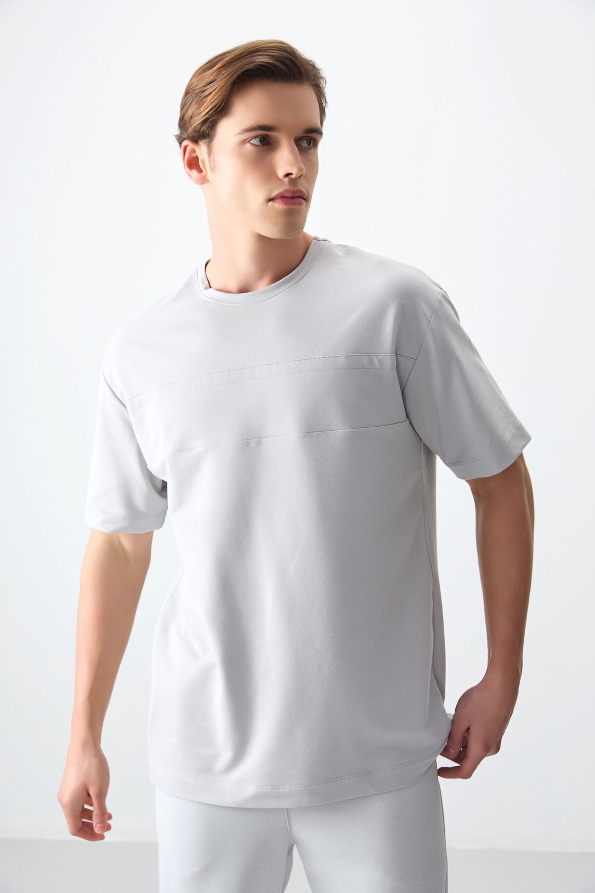 pamuklu kalin yumuşak dokulu oversize fit basic erkek t-shirt - 88378