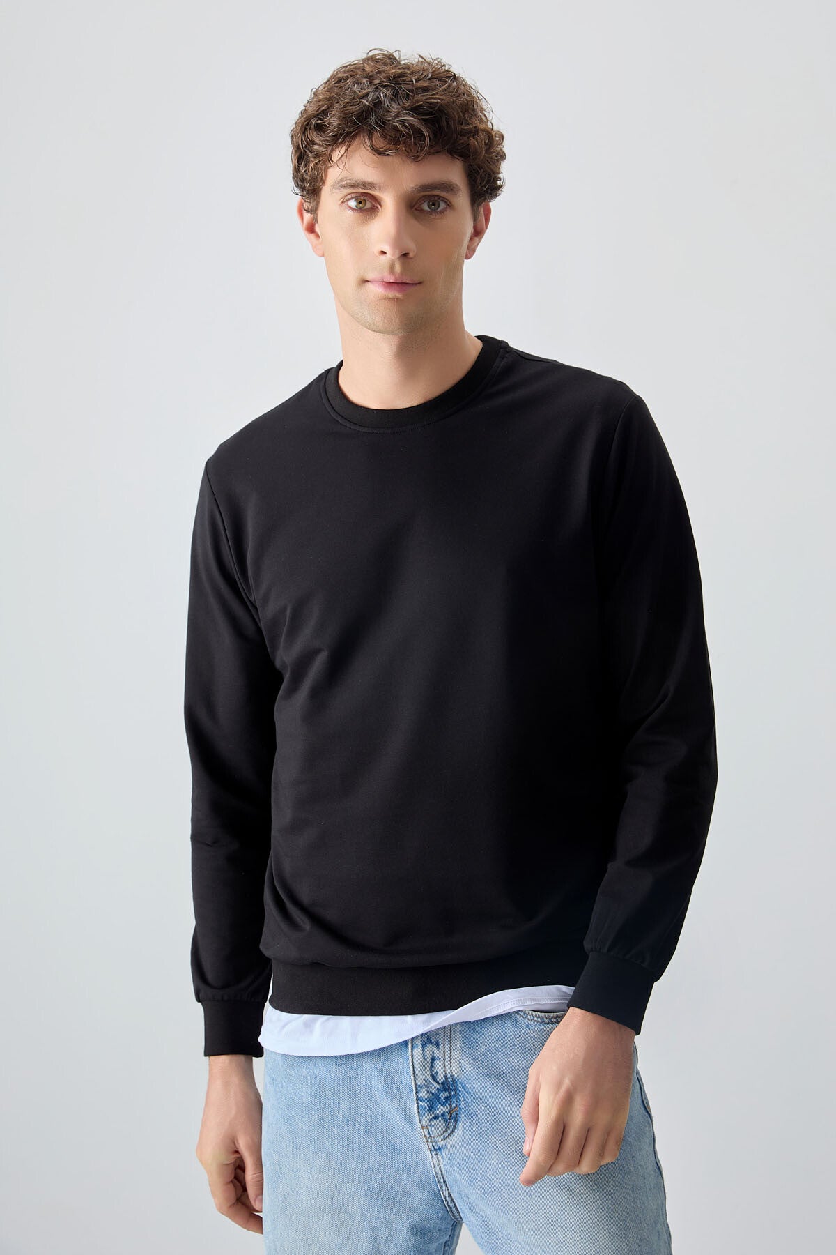 <tc>Sweatshirt basique pour homme en coton à texture douce, à coupe standard - 88363</tc>