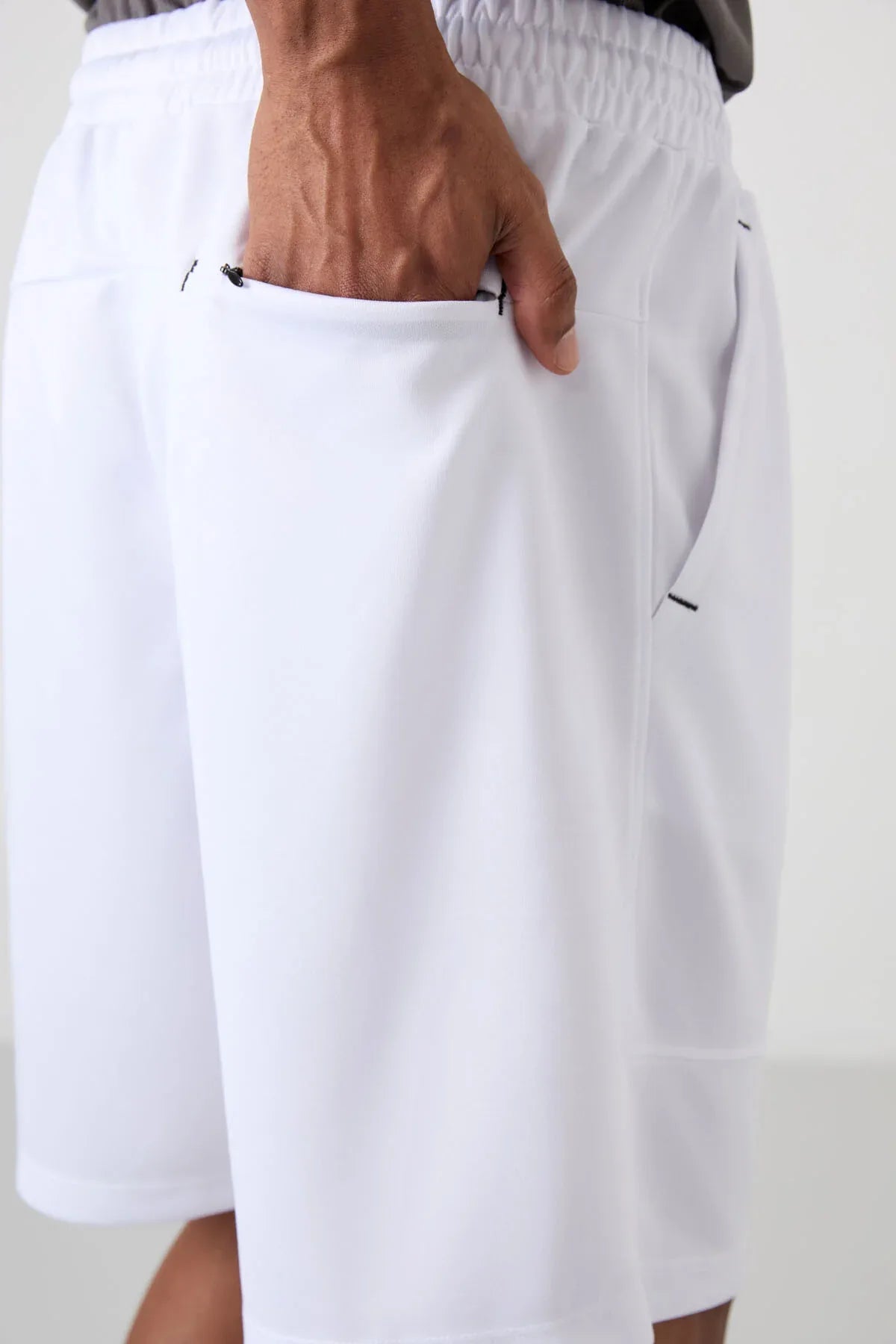 Short pour homme en polyester épais et doux, coupe comfort fit – 81272 - Justyol