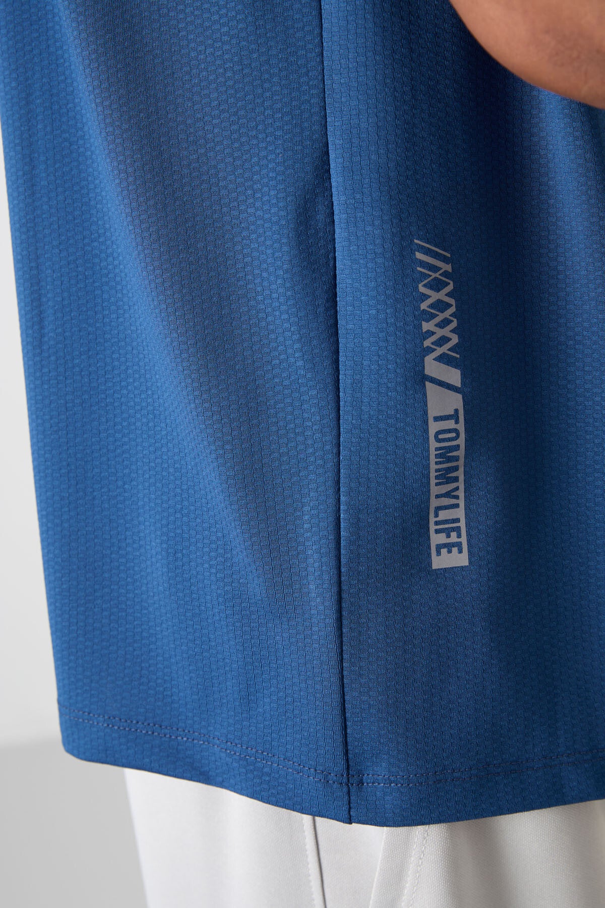 polyester nefes alan dokulu ince esnek standart fit erkek performans t-shirt - 88388 - Justyol