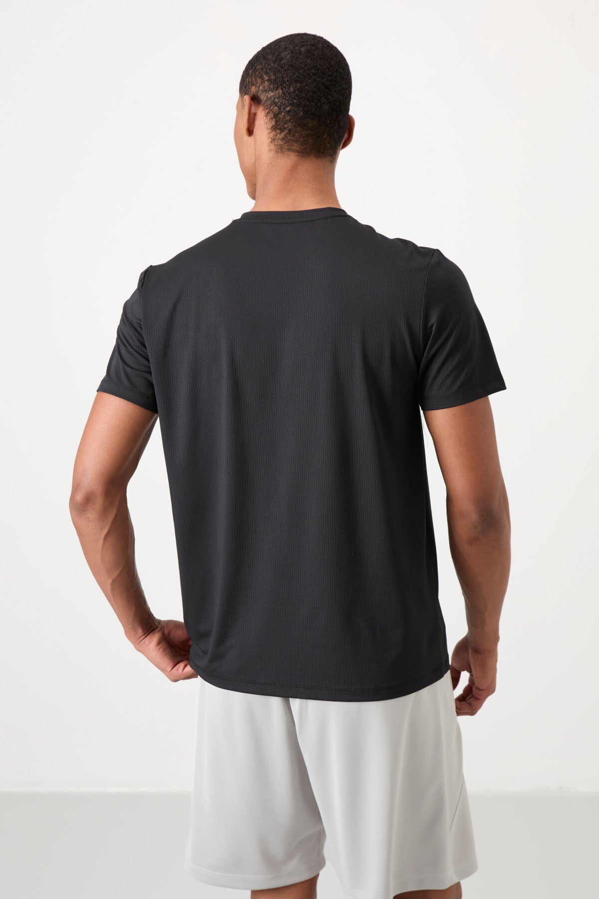 polyester nefes alan dokulu ince esnek standart fit erkek performans t-shirt - 88388 - Justyol