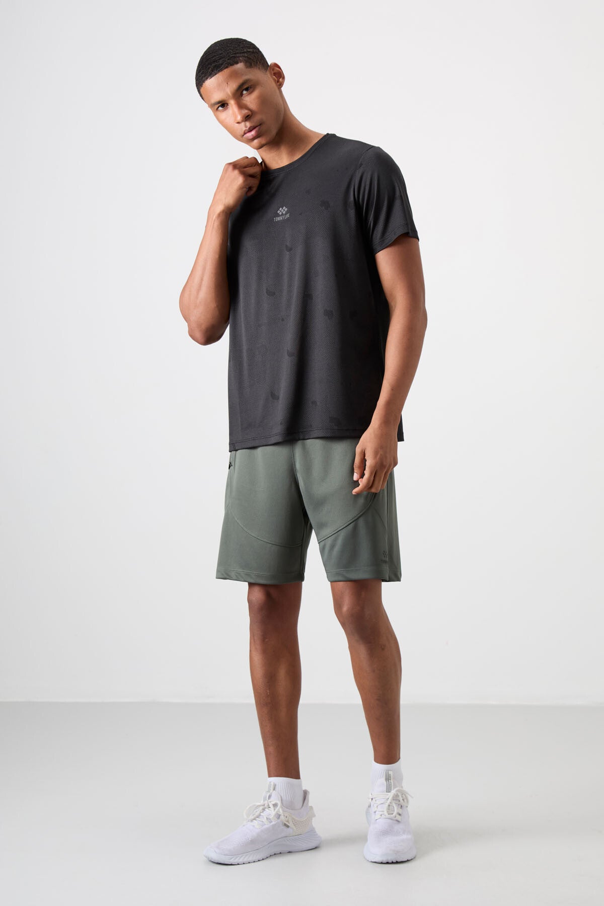 <tc>T-shirt de Performance Homme en Polyester à Texture Respirante, Jacquard, Fine, Élastique et Coupe Standard - 88397</tc>