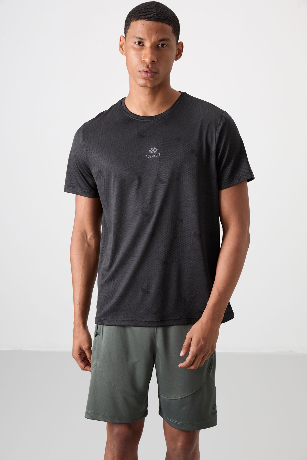 <tc>T-shirt de Performance Homme en Polyester à Texture Respirante, Jacquard, Fine, Élastique et Coupe Standard - 88397</tc>