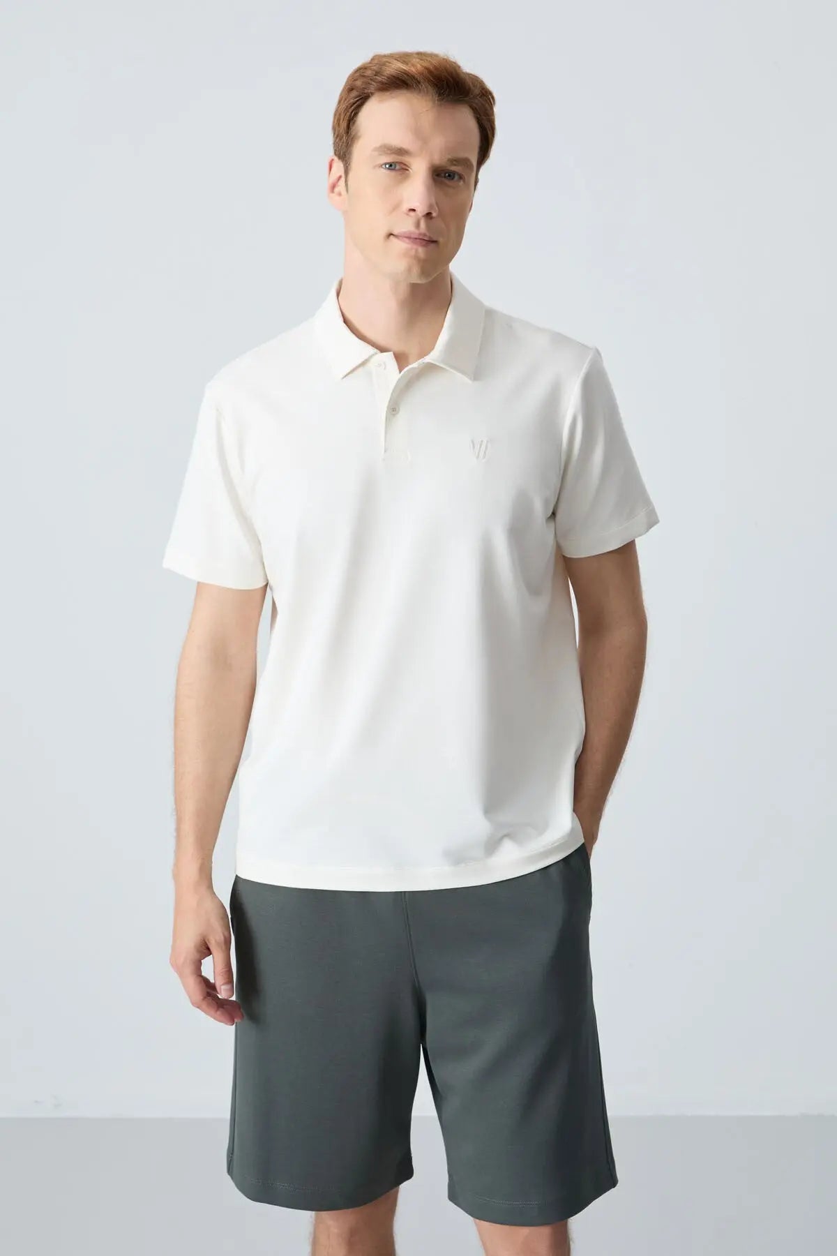 basic göğüs logolu standart kalip triko polo yaka erkek t-shirt - 87768 - Justyol