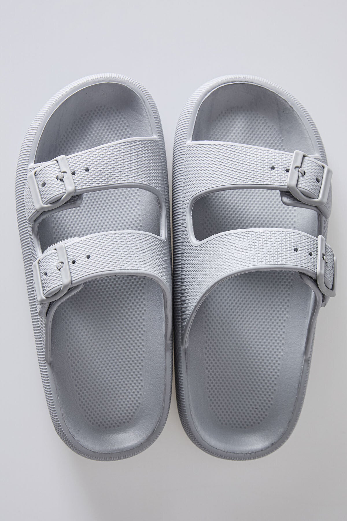 yüksek tabanli çift tokali erkek terlik - 89302 - Justyol