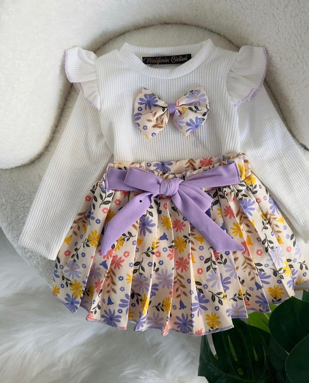 Girls' casual children set - 4 pieces