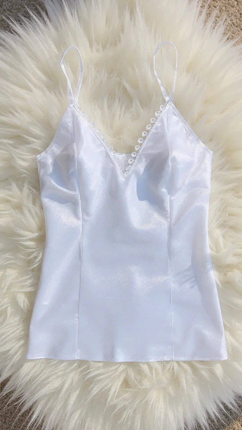 Ensemble pyjama court satin luxe femme avec pompons