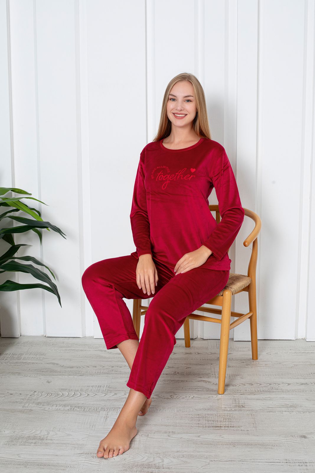 luxury velvet fransiz kadife yazi detayli pijama takimi