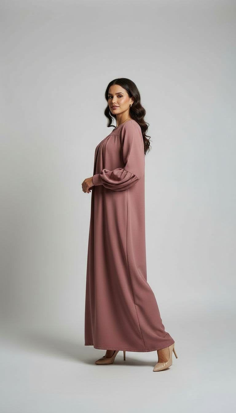 Abaya Élégante en Tissu Crêpe