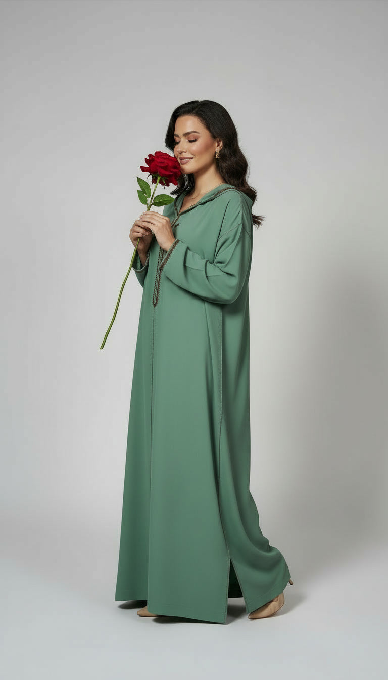 Djellaba Makhzania en Crêpe Rosa – Vert Élégance Royale