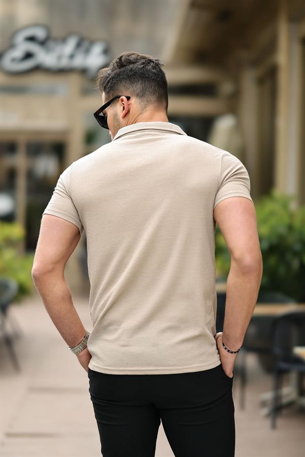 <tc>قميص رجالي كاجوال ضيق باكمام قصيرة</tc>