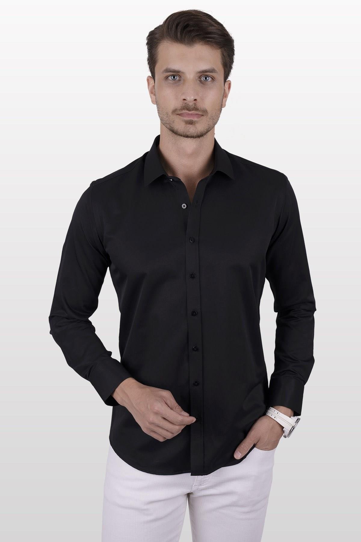 <tc>Chemise slimfit pour homme en satin noir, en boîte cadeau</tc>