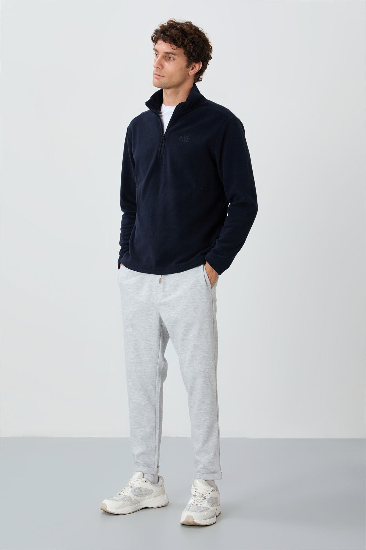 <tc>Pantalon de survêtement pour homme, coupe standard avec surface texturée - 82154</tc>