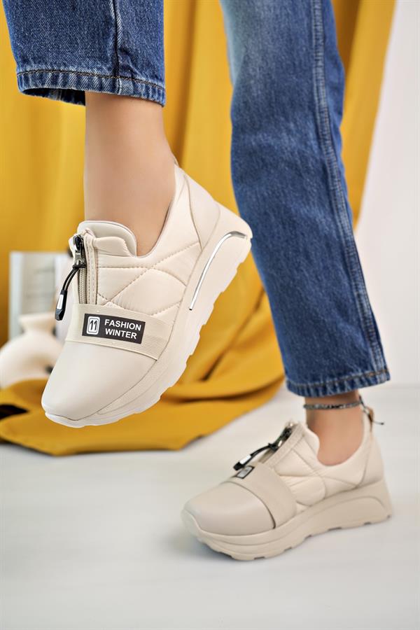 <tc>Chaussures de quotidien pour femme Aymood avec fermeture éclair sur le devant et détails en élastique</tc>