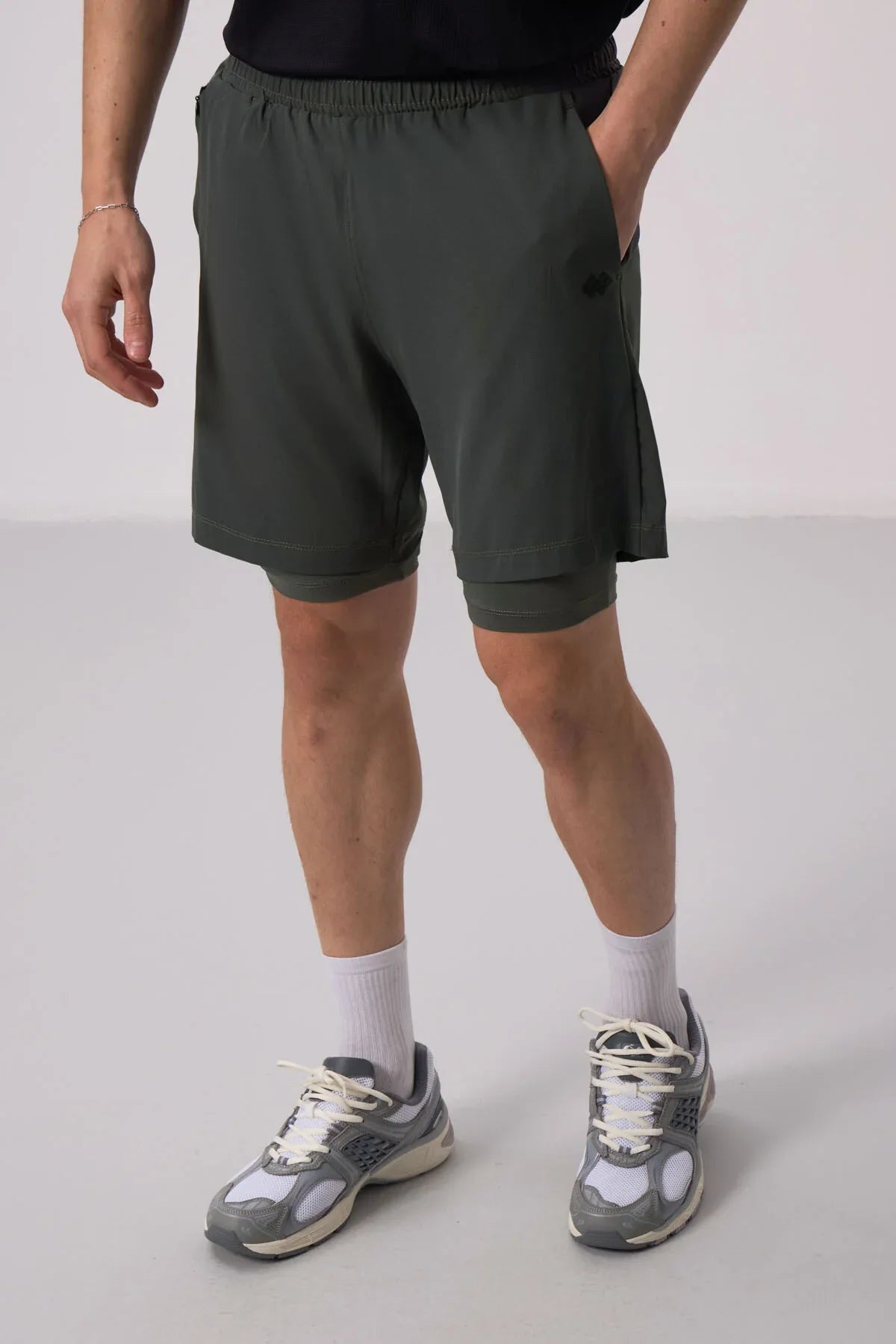 Short pour homme en polyester doux avec taille élastique et insert en leggings - 81287 - Justyol