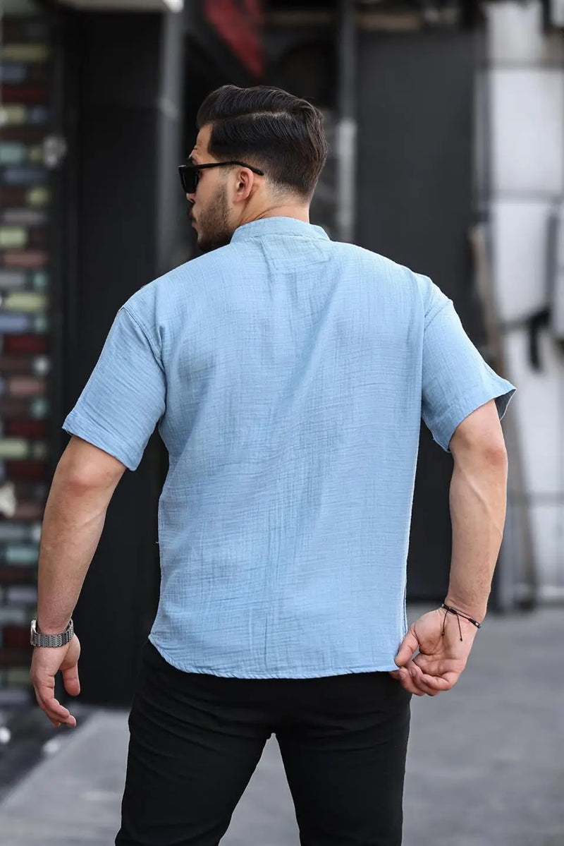 <tc>قميص رجالي بياقة مستقيمة وباكمام قصيرة</tc>