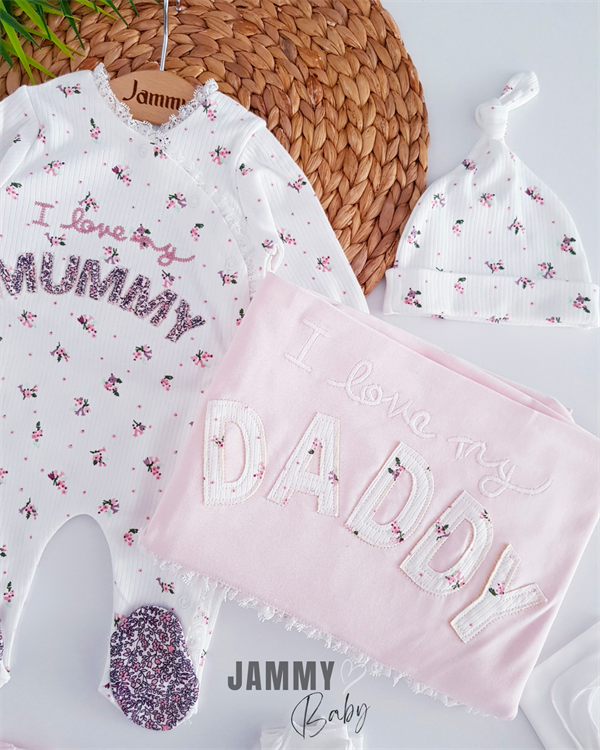 i love mummy & daddy 10 piece newborn set-salmon