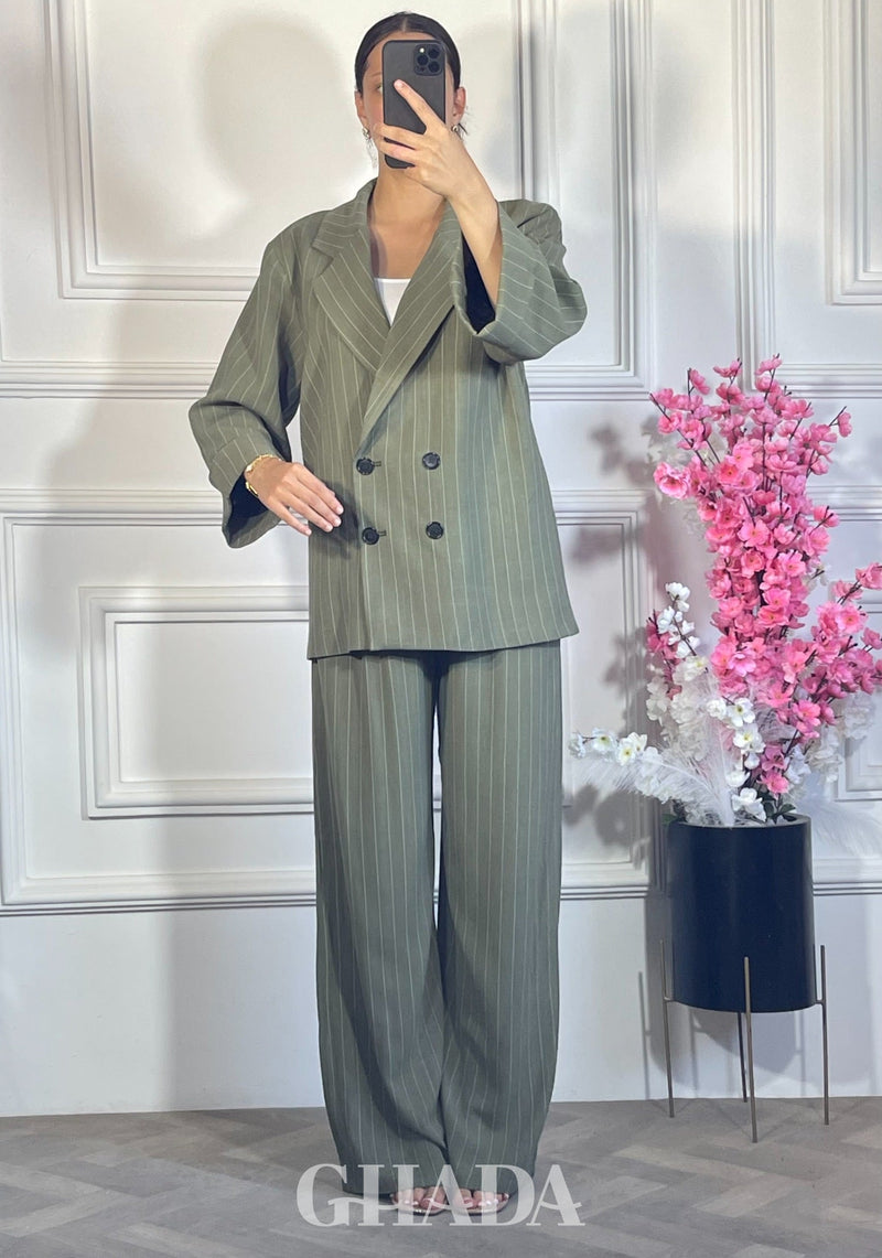 ENSEMBLE TAILLEUR A RAYURES - VERT KAKI