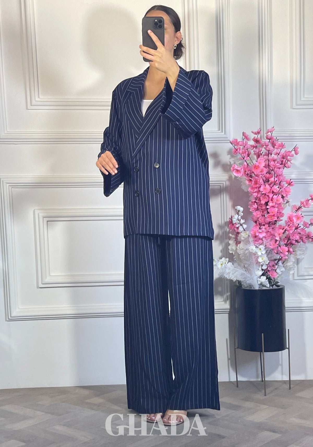 ENSEMBLE TAILLEUR A RAYURES - BLEU MARINE vue complète - ensemble femme - GHADA FASHION