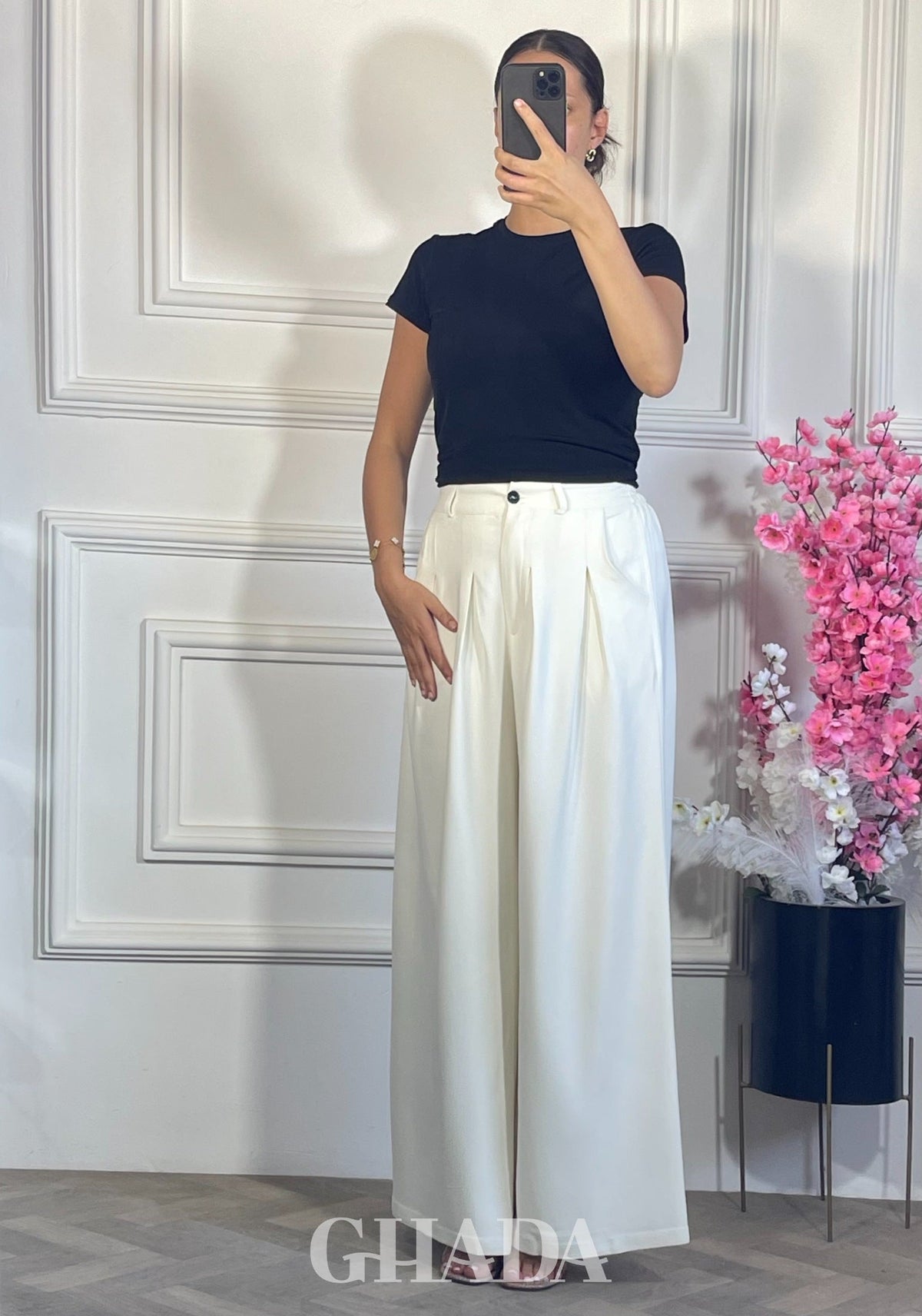 PANTALON COUPE LARGE  - BLANC CASSE vue de face - jupe femme - GHADA FASHION