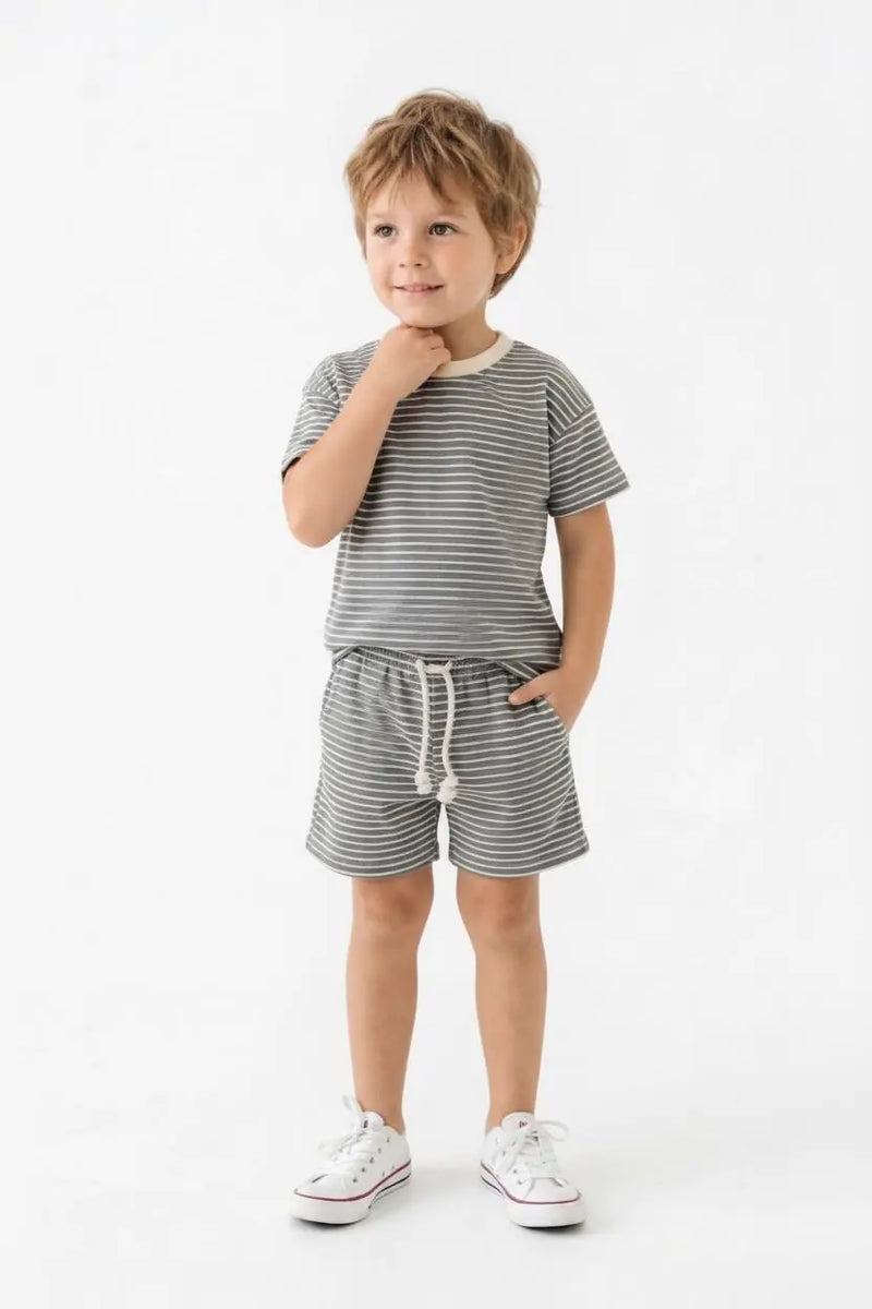 Ensemble Garçon T-Shirt et Short Rayé 2 Pièces