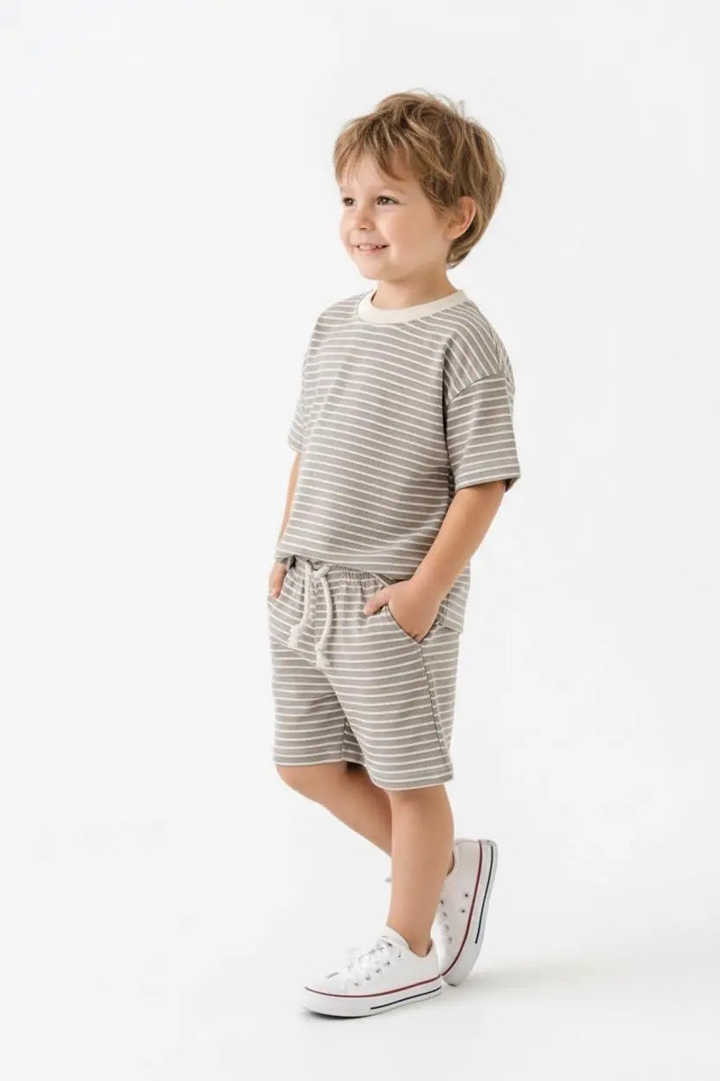 Ensemble Garçon T-Shirt et Short Rayé 2 Pièces